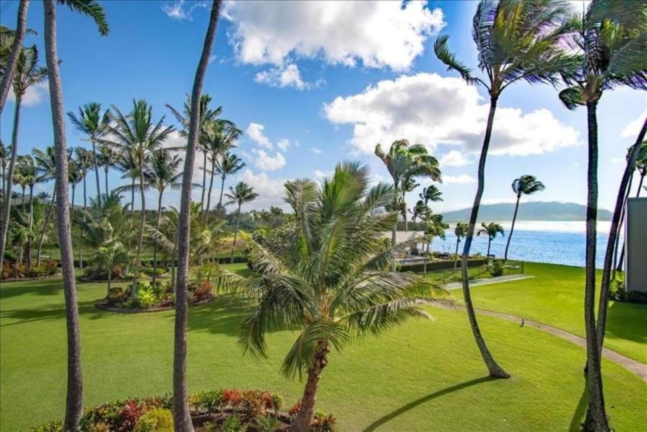Molokai Island Retreat With Beautiful Ocean Views And Pool - Newly Remodeled! Διαμέρισμα Ualapue Εξωτερικό φωτογραφία